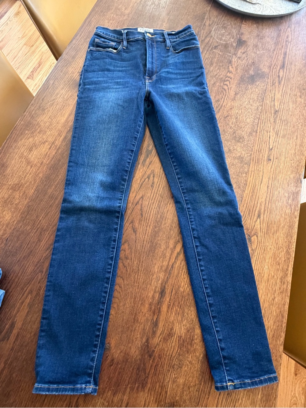 FRAME High-Rise Women’s Jeans